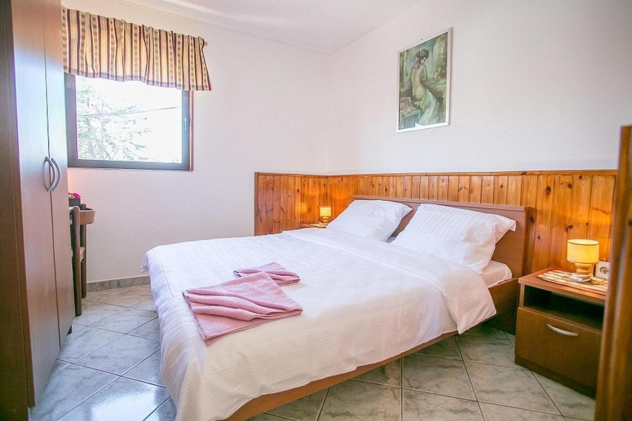 Apartments Materada Пореч Екстериор снимка